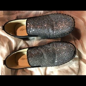 SPARKLES ✨ - Gorgeous Silver Loafers Sz 10